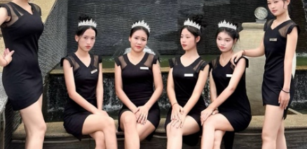 华纳东方明珠游戏主视觉封面图